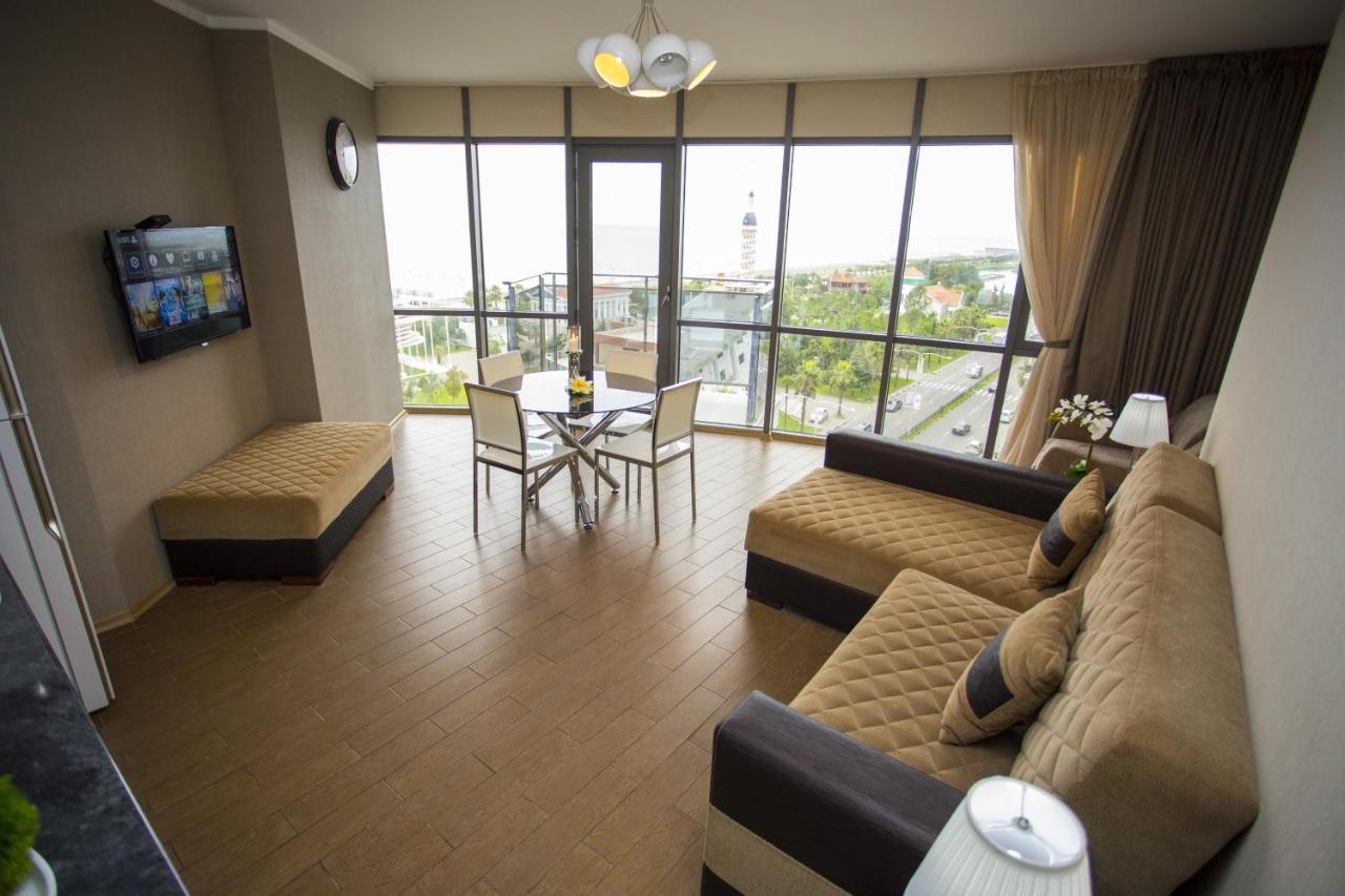 Lux Apartment Batumi Eksteriør bilde